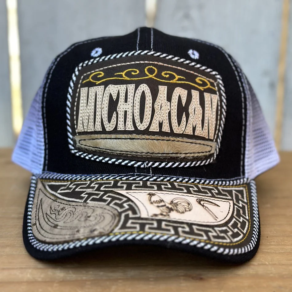 Gorra de Michoacán con Gallo #304 - Gorras Mexicanas Artesanales