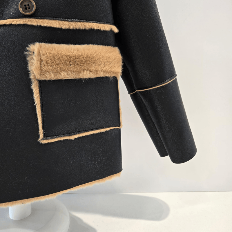 Pelliza niño negro y camel exteriores Noma Fernández invierno - Imagen 5